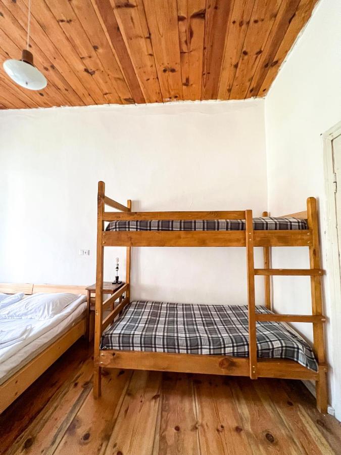 Guest House Svan-Ski Mestia Esterno foto