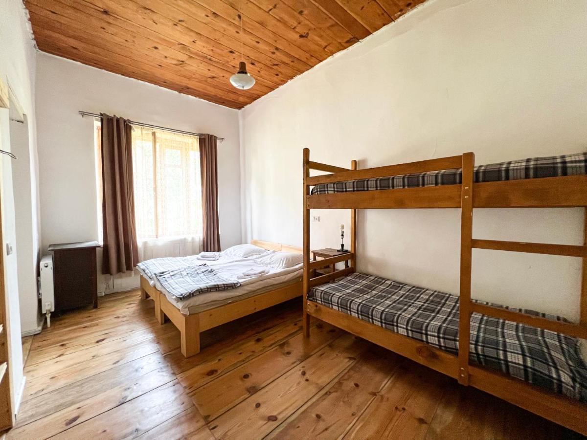Guest House Svan-Ski Mestia Esterno foto